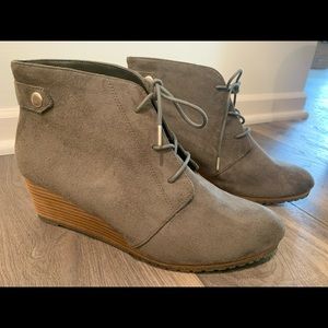 Dr. Scholls Booties Size 9.5